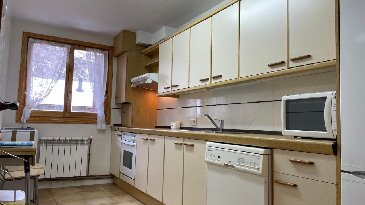 Apartamento Turistico Nievesol 24 - Benasque Buitenkant foto