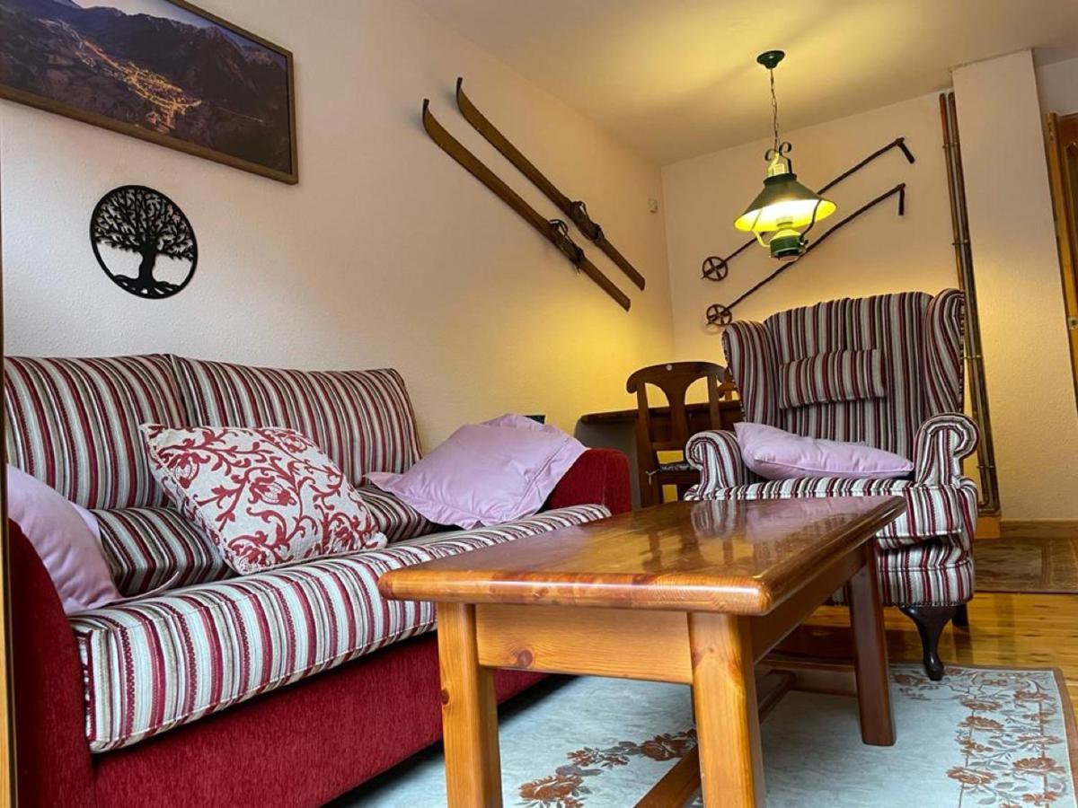 Apartamento Turistico Nievesol 24 - Benasque Buitenkant foto